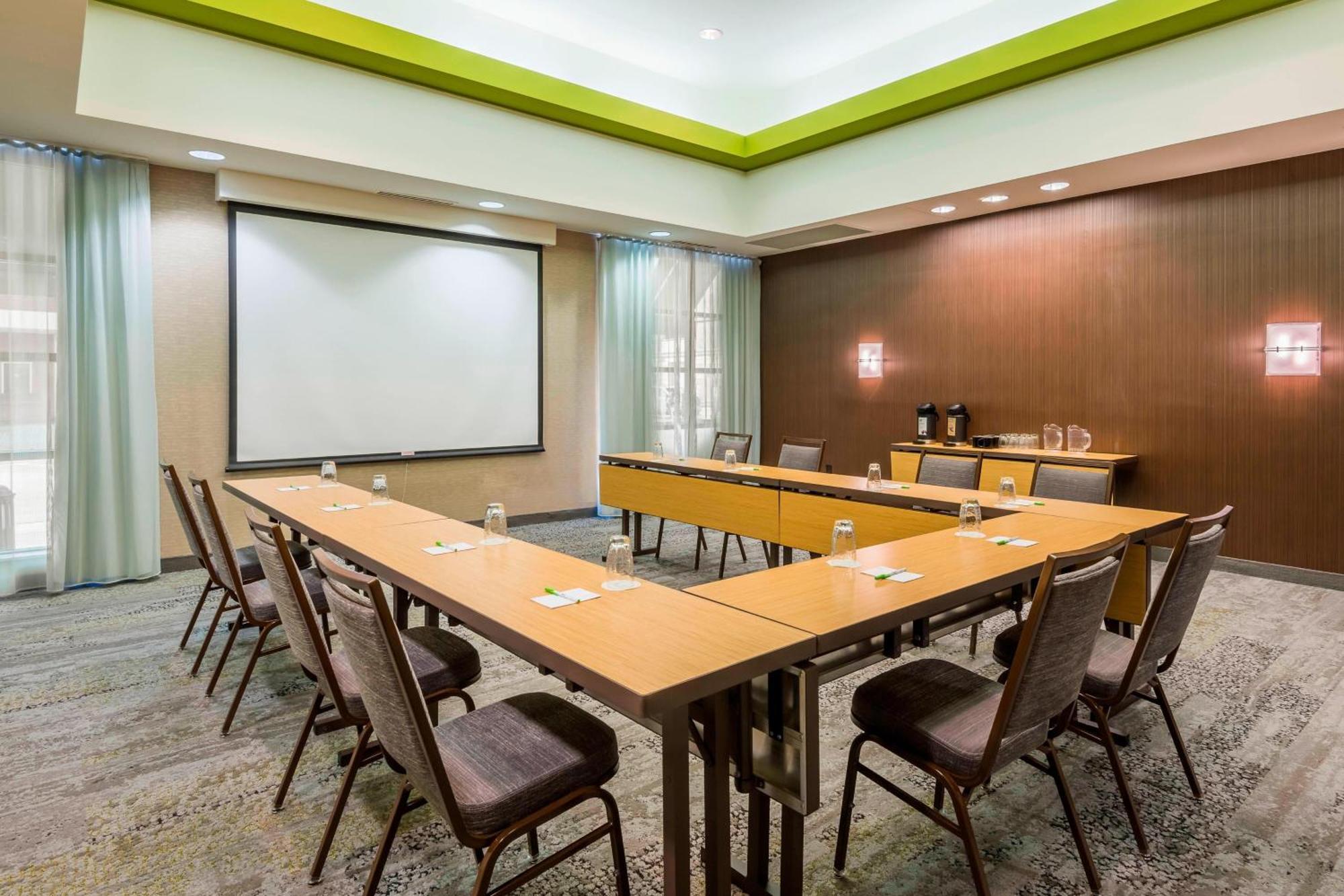 Courtyard By Marriott Chattanooga Downtown Zewnętrze zdjęcie