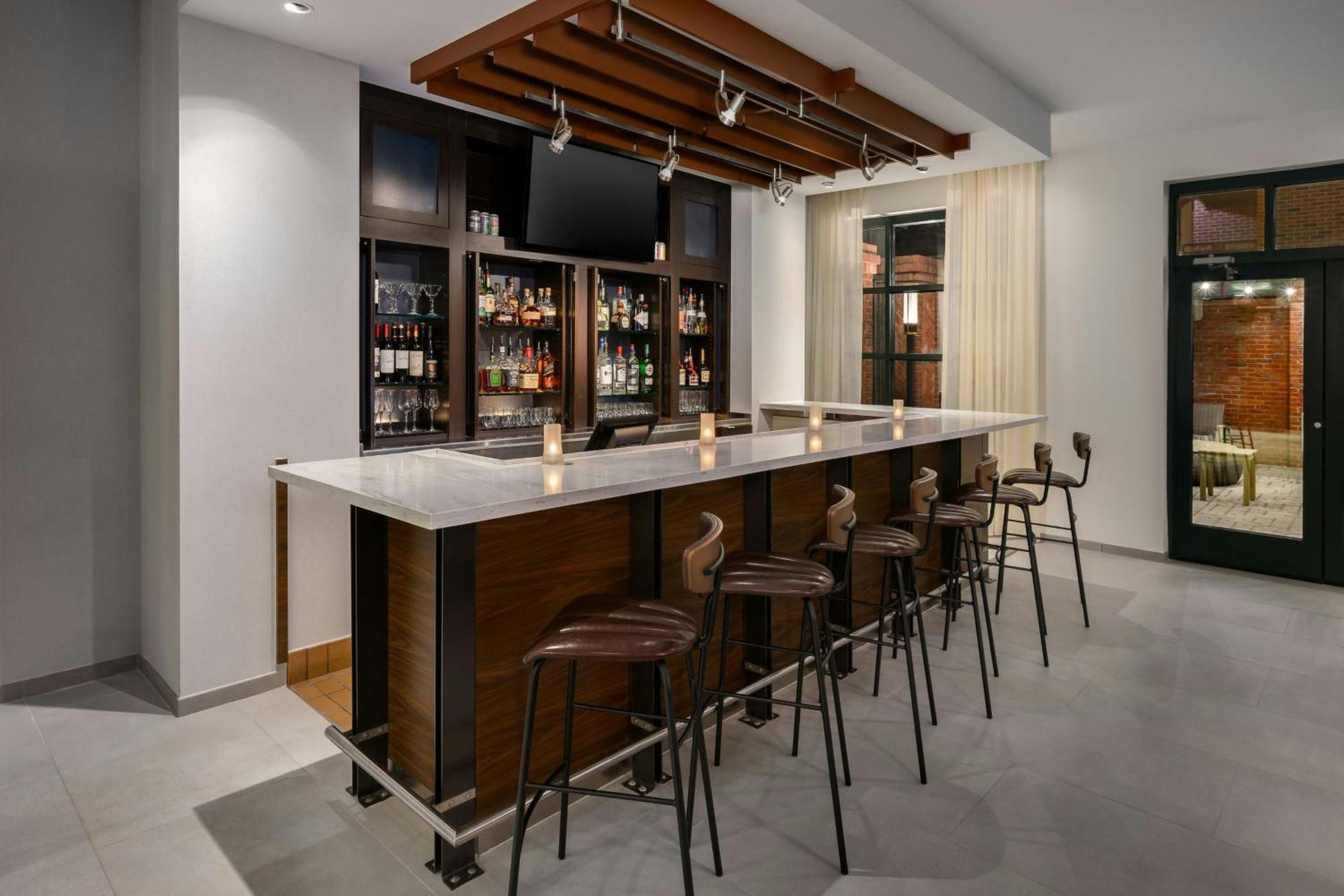 Courtyard By Marriott Chattanooga Downtown Zewnętrze zdjęcie