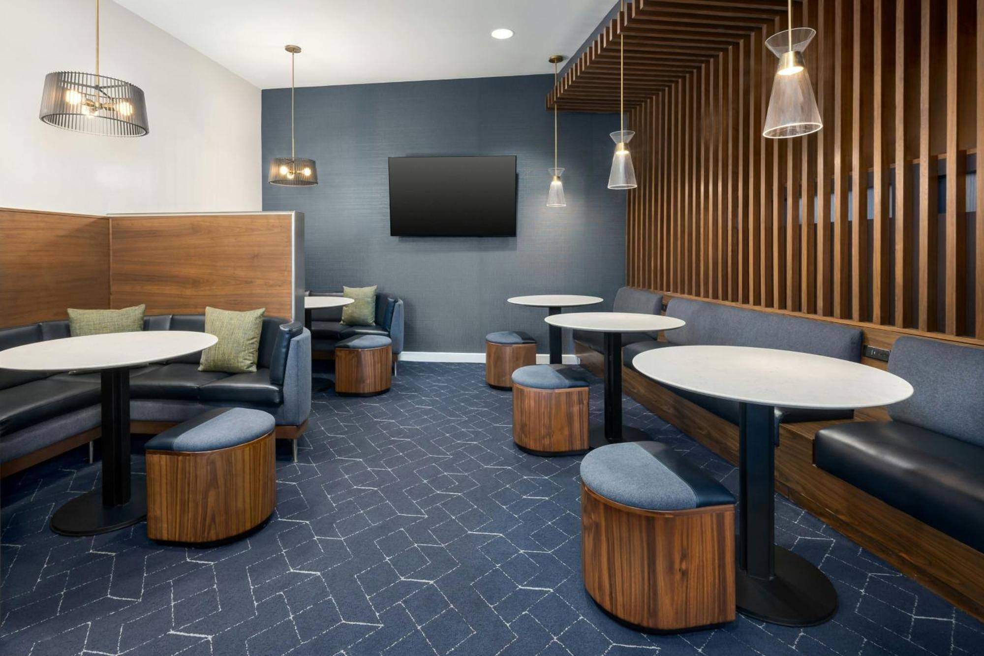 Courtyard By Marriott Chattanooga Downtown Zewnętrze zdjęcie