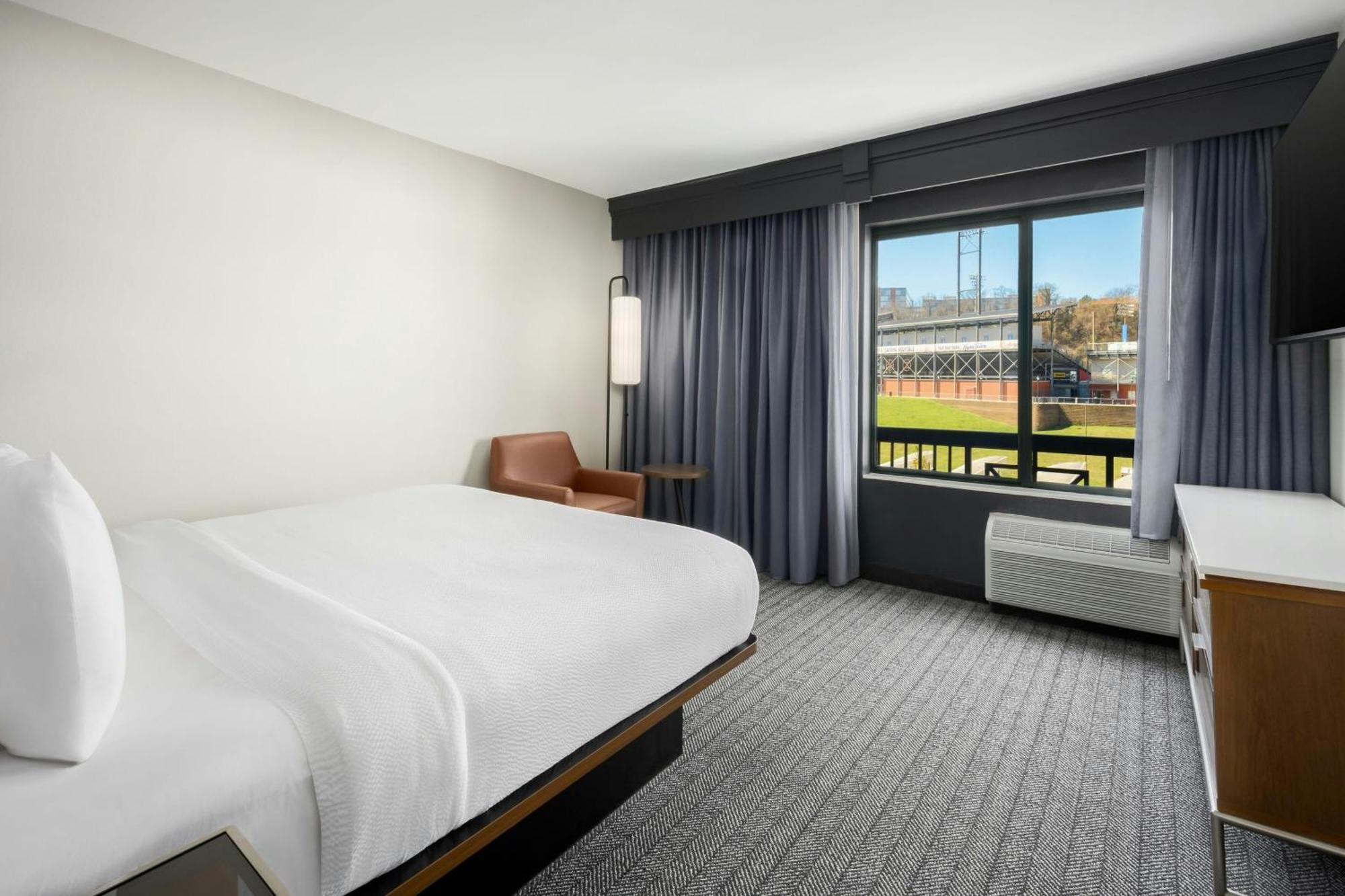 Courtyard By Marriott Chattanooga Downtown Zewnętrze zdjęcie